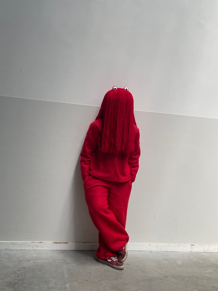Red Guy - Photo 1