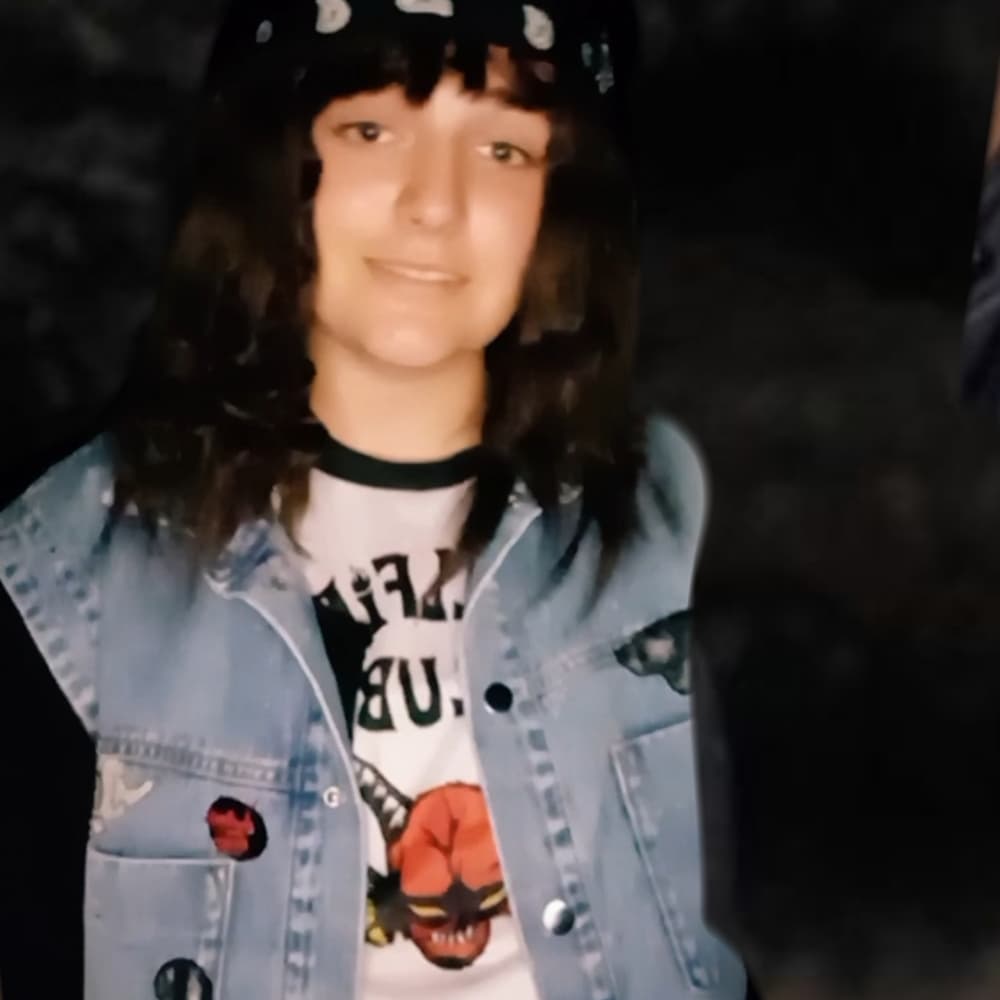 Eddie Munson - Stranger Things cosplay photoshoot cover