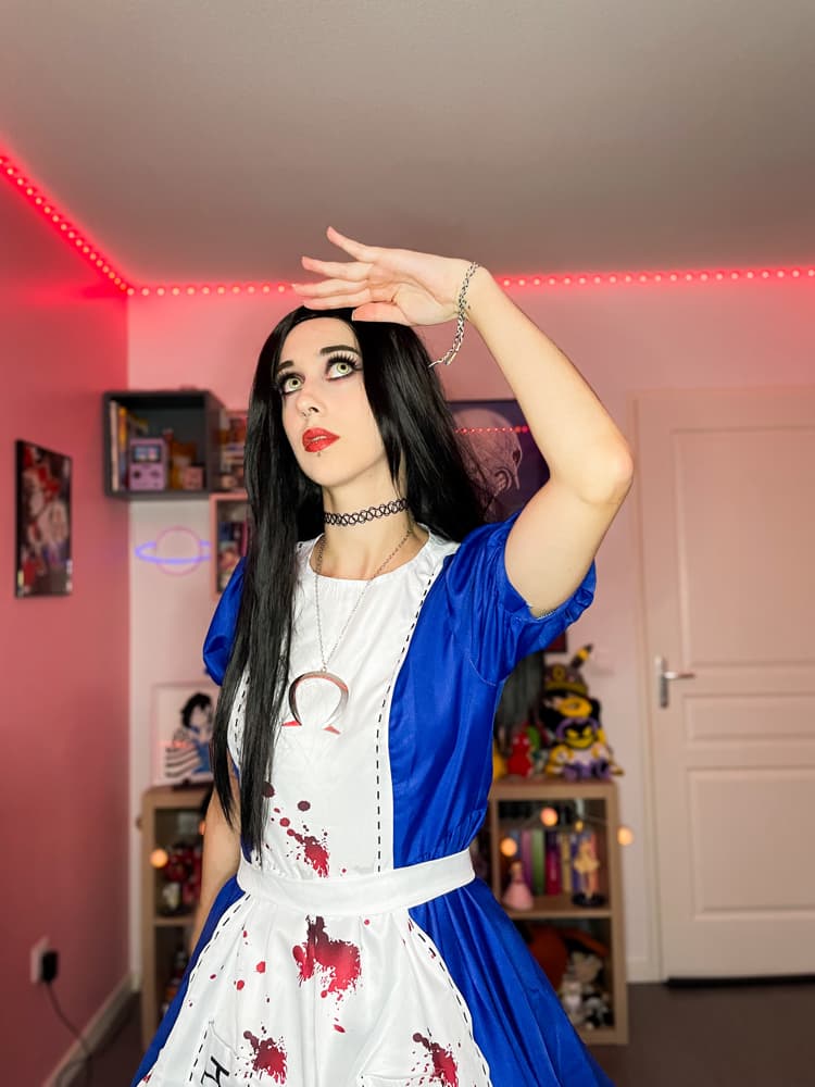 Alice Lidll - Photo 8