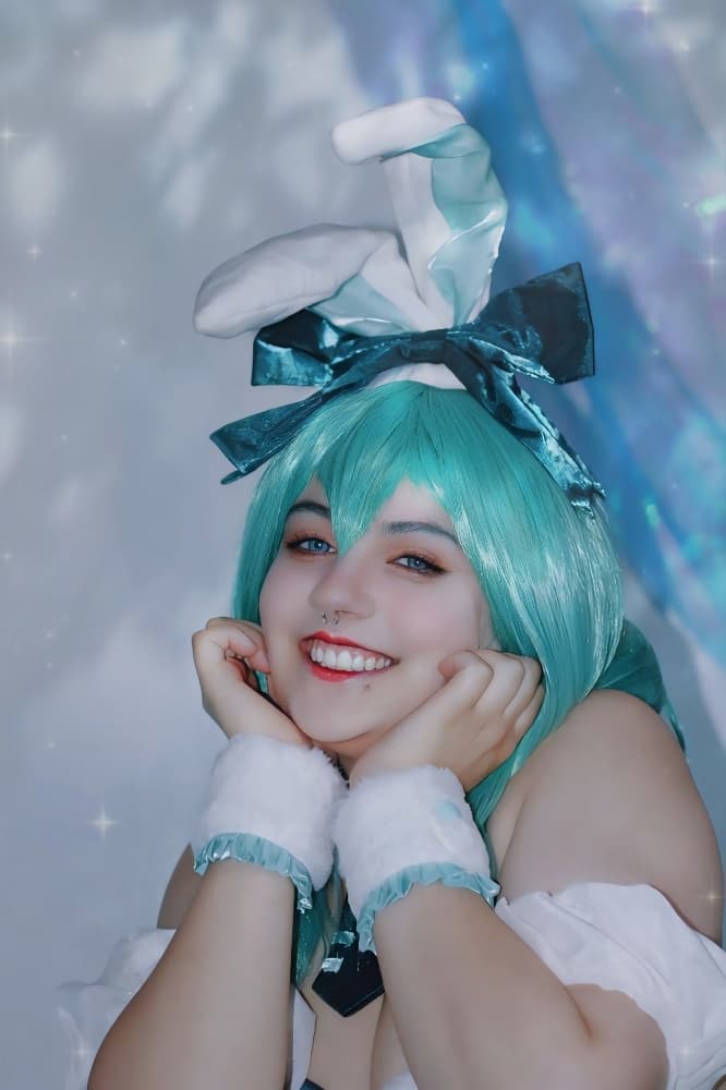 Miku Bicute Bunny