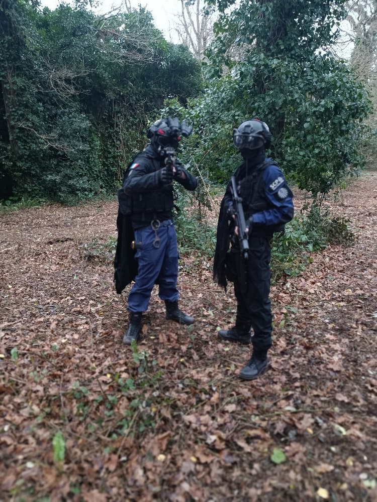 Duo Epsilon-11  - Photo 1