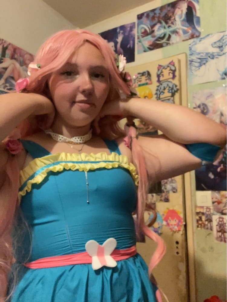 Fluttershy  - Photo 1