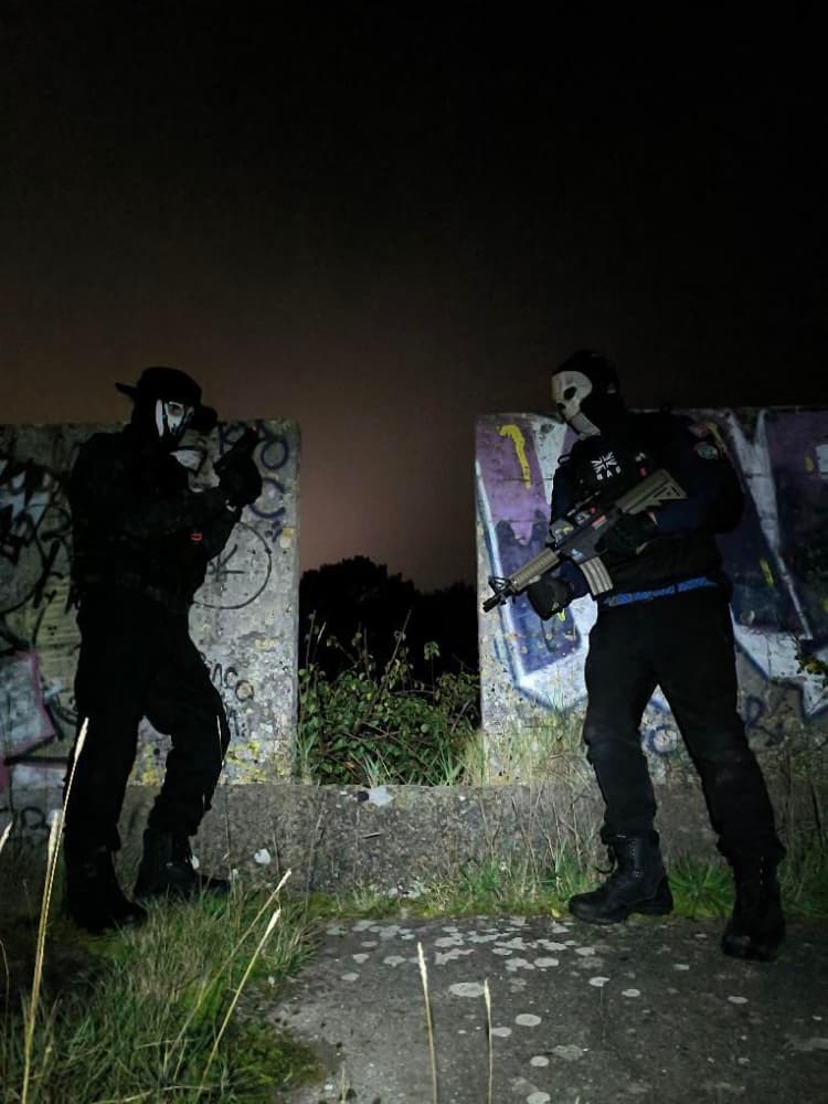 Duo ghost  - Photo 15