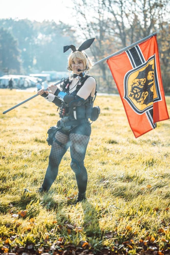 Tanya Bunny girl  - Photo 1