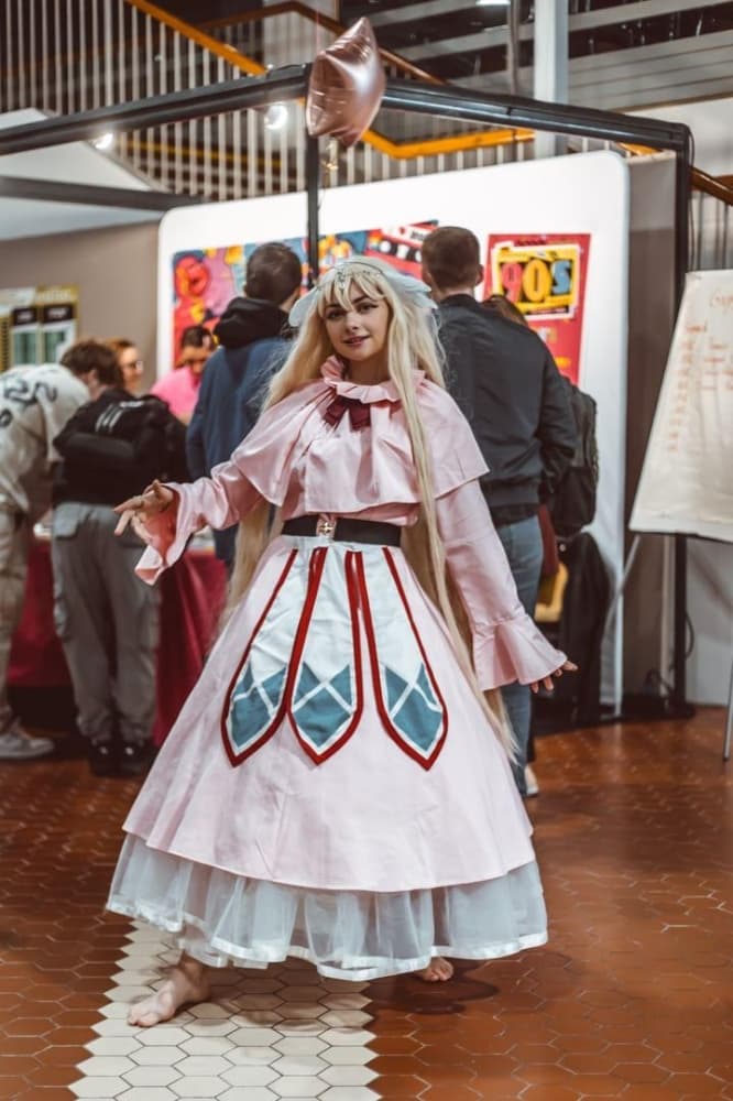 Mavis vermillion  - Photo 25