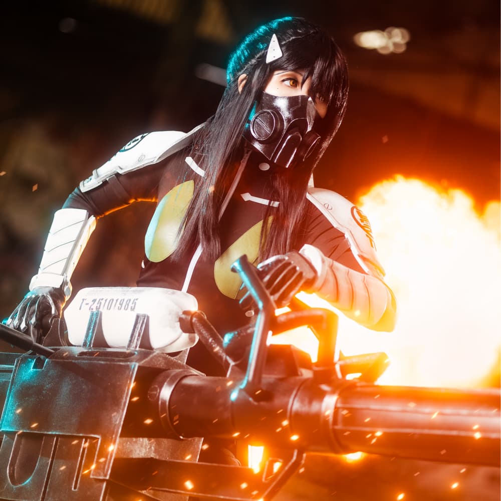 Mina Ashiro - Kaiju No. 8 cosplay photoshoot cover