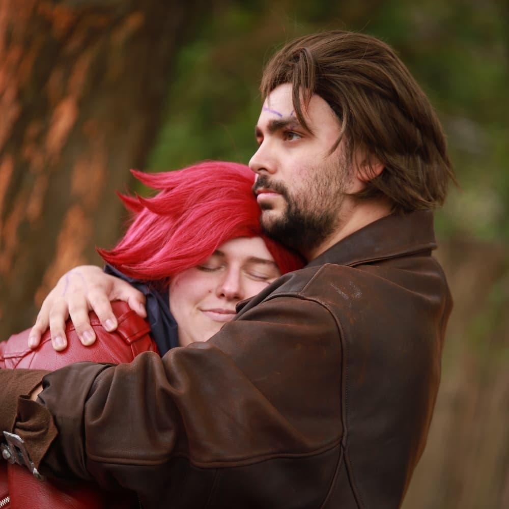 Vi & Vander - Arcane cosplay photoshoot cover