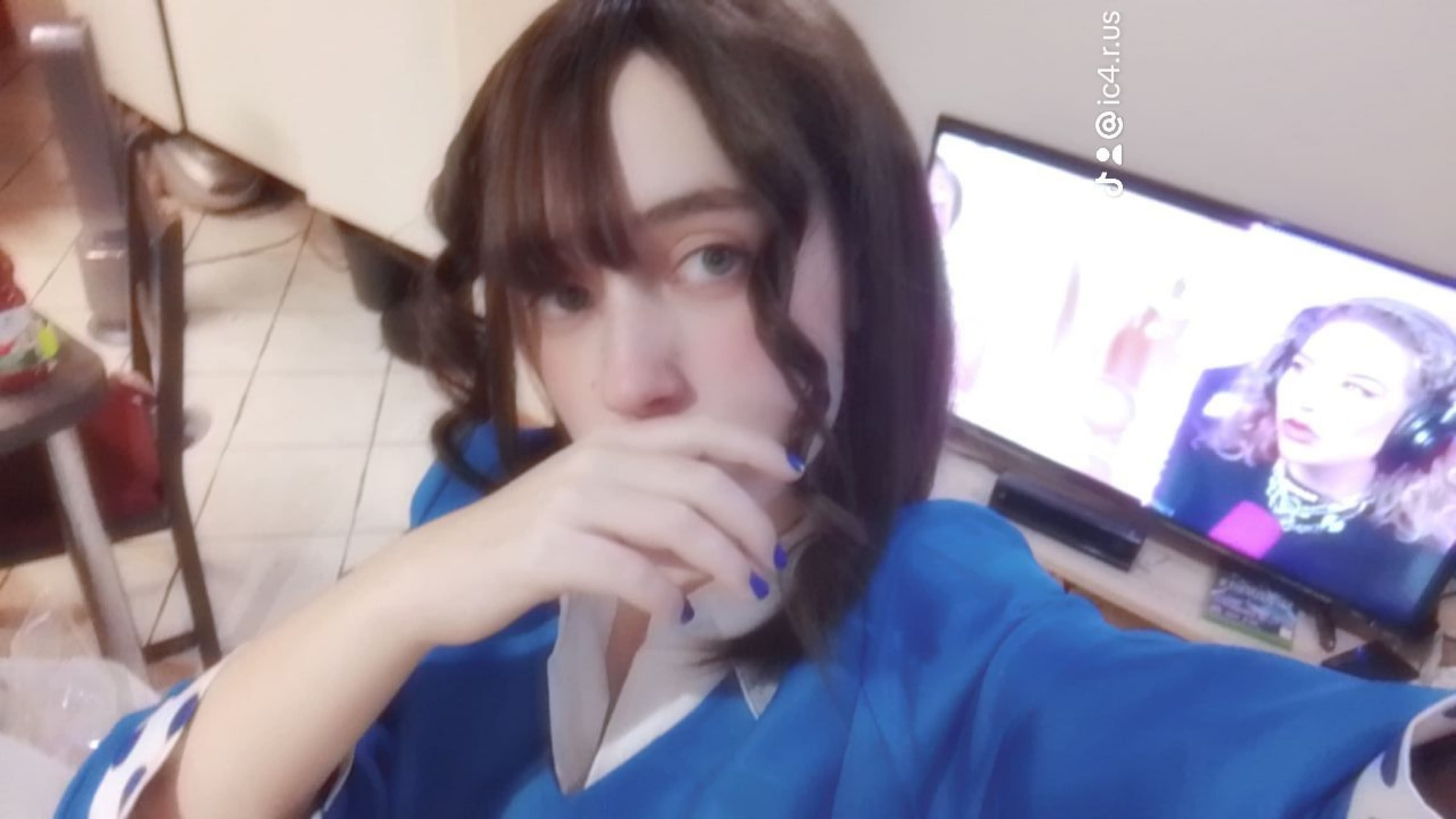 VERONICA SAWYER  - Photo 1