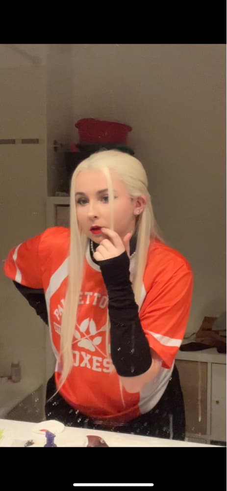 Allison Reynolds  - Photo 4