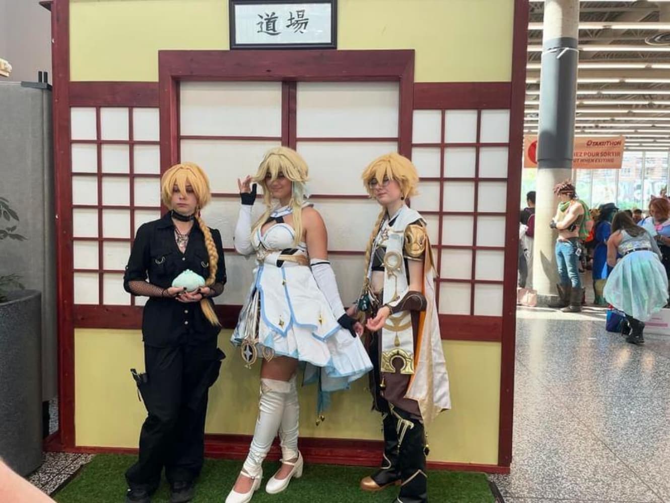 Emo Aether  - Photo 4