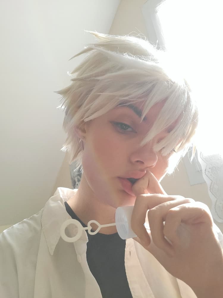  Shooting Selfies - Photo 5