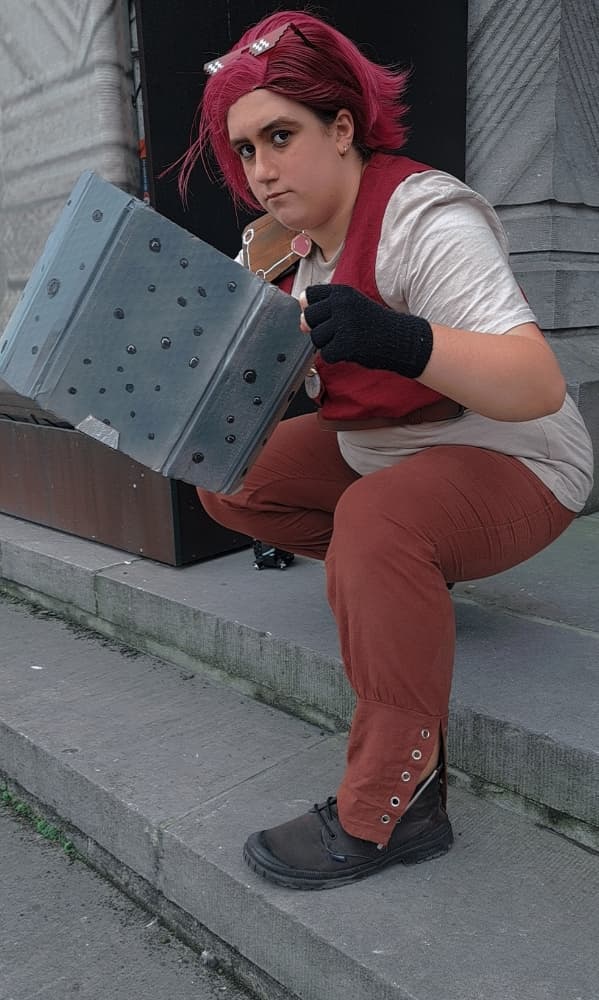 Powder and vi - Photo 2