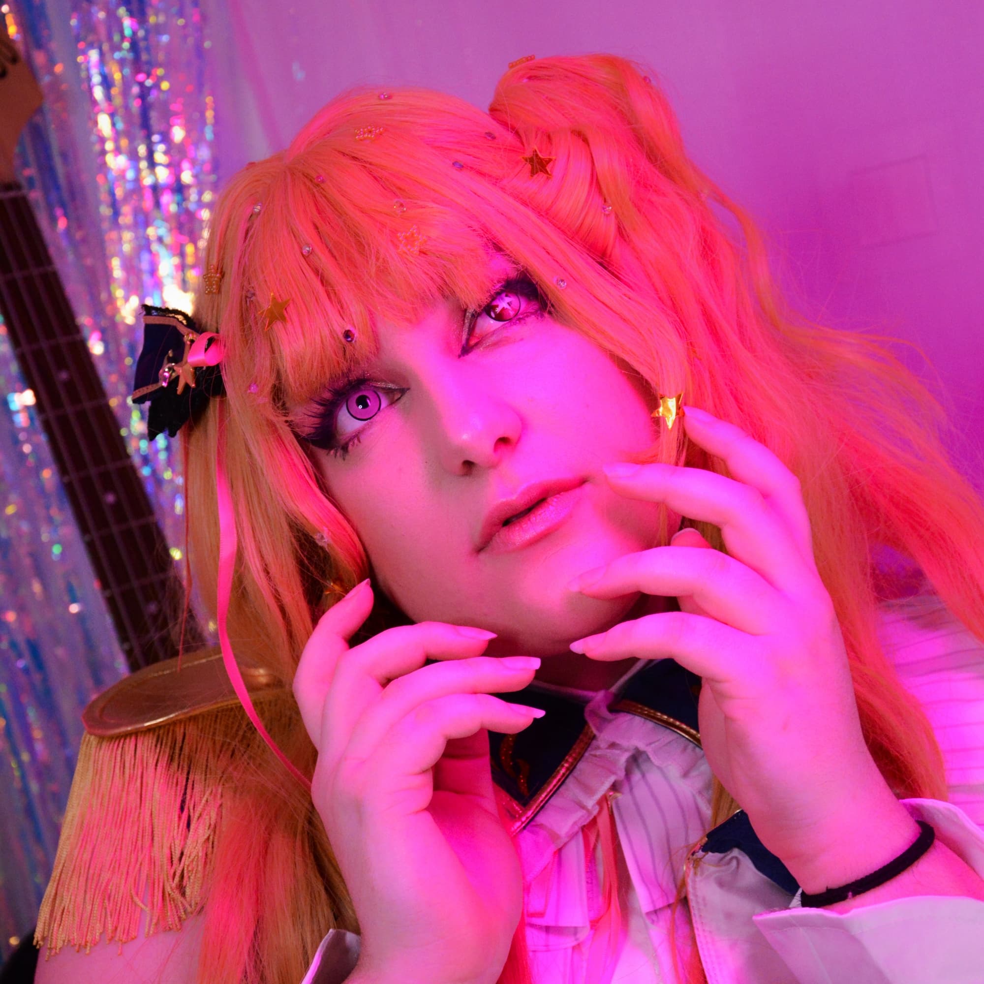 Ruby Idol - Oshi no Ko cosplay photoshoot cover