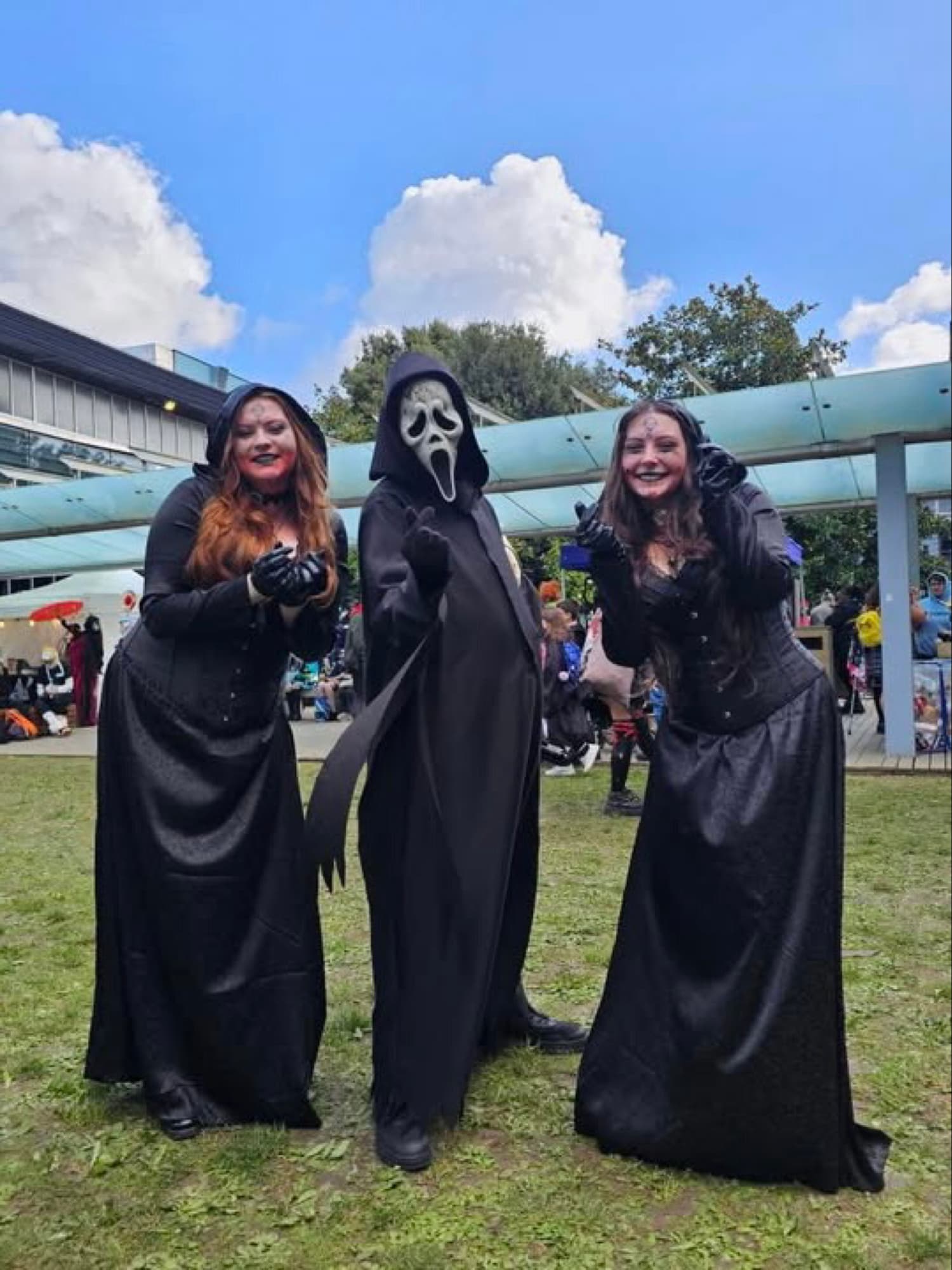 Daniela Dimitrescu 3 - Photo 10