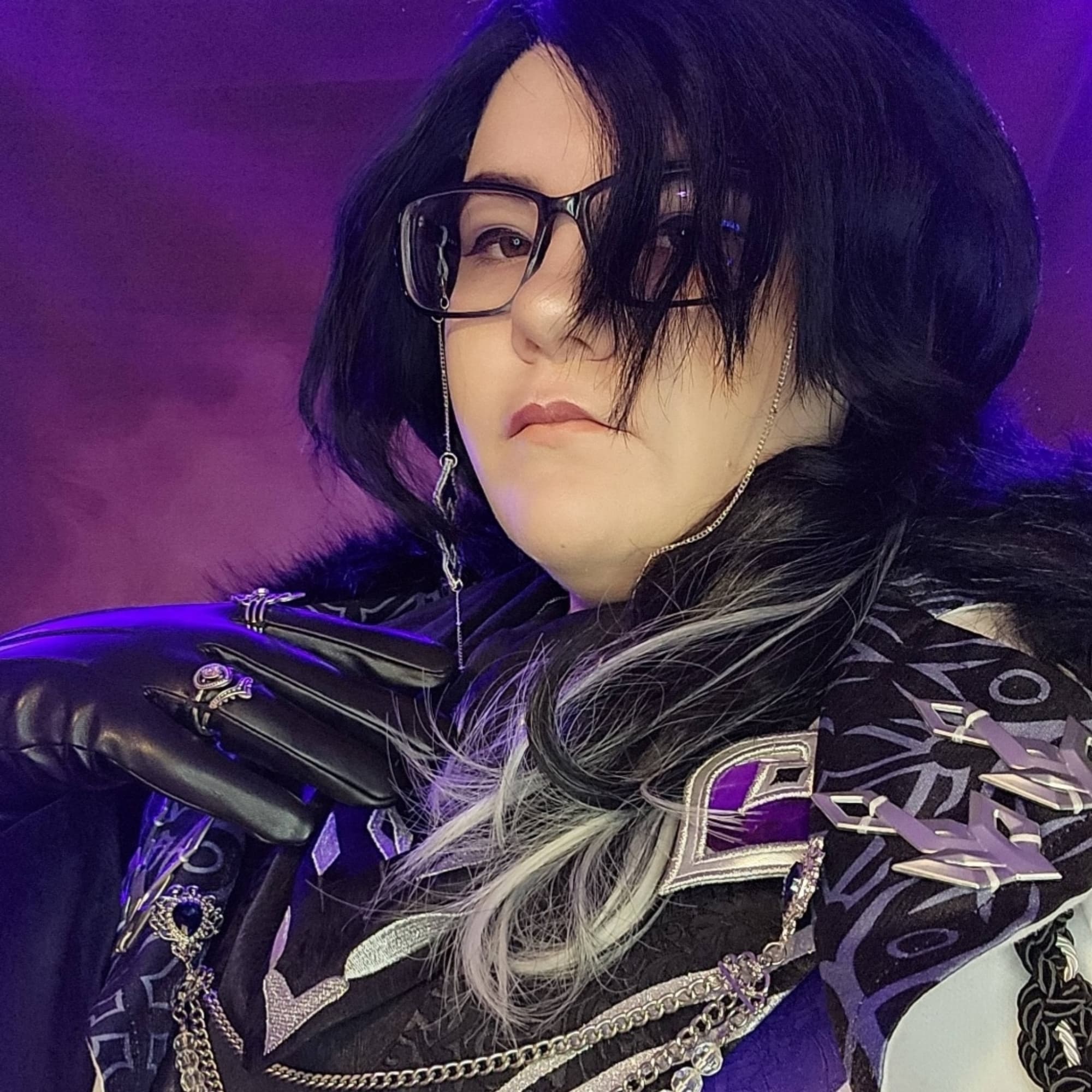 Pantalone - Genshin Impact cosplay photoshoot cover
