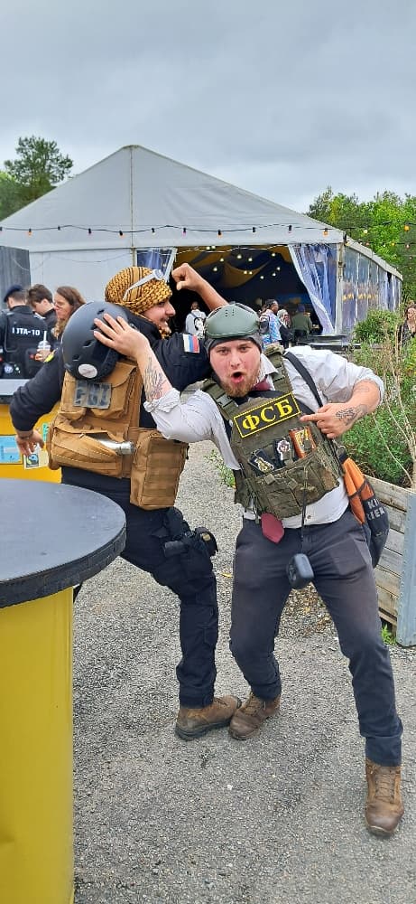 Wolf (golden mask) - Photo 38