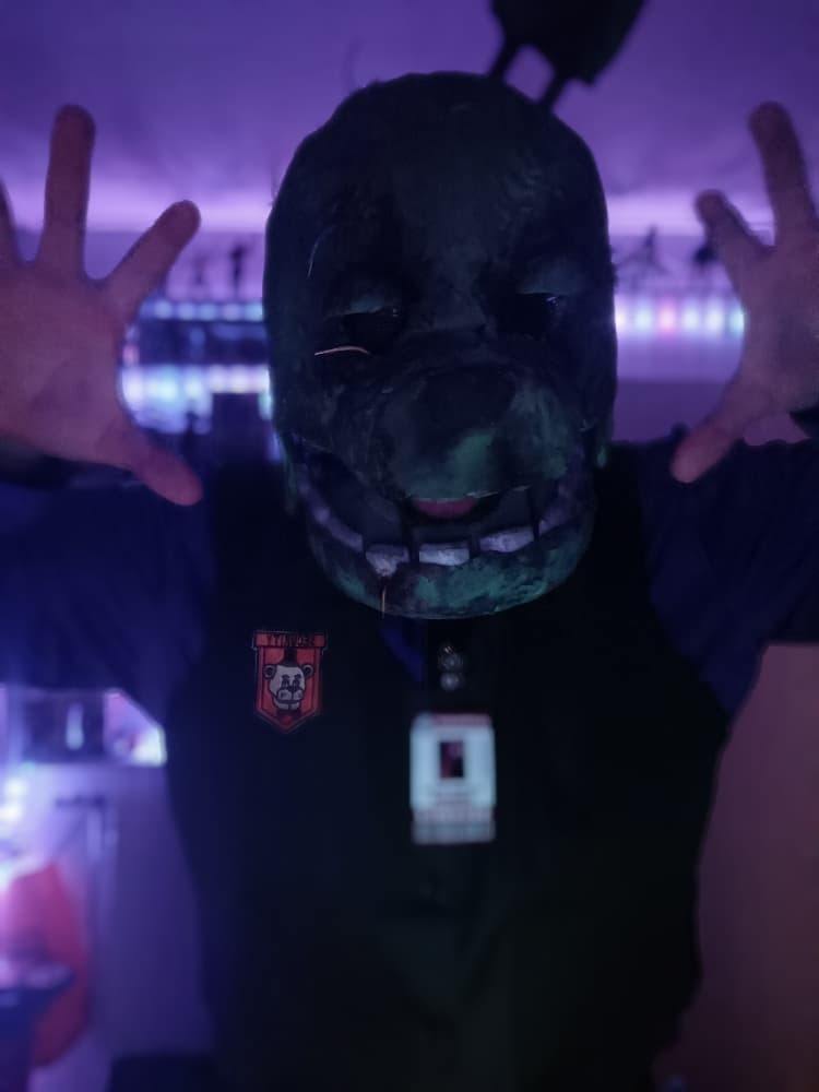 William afton V1 - Photo 4