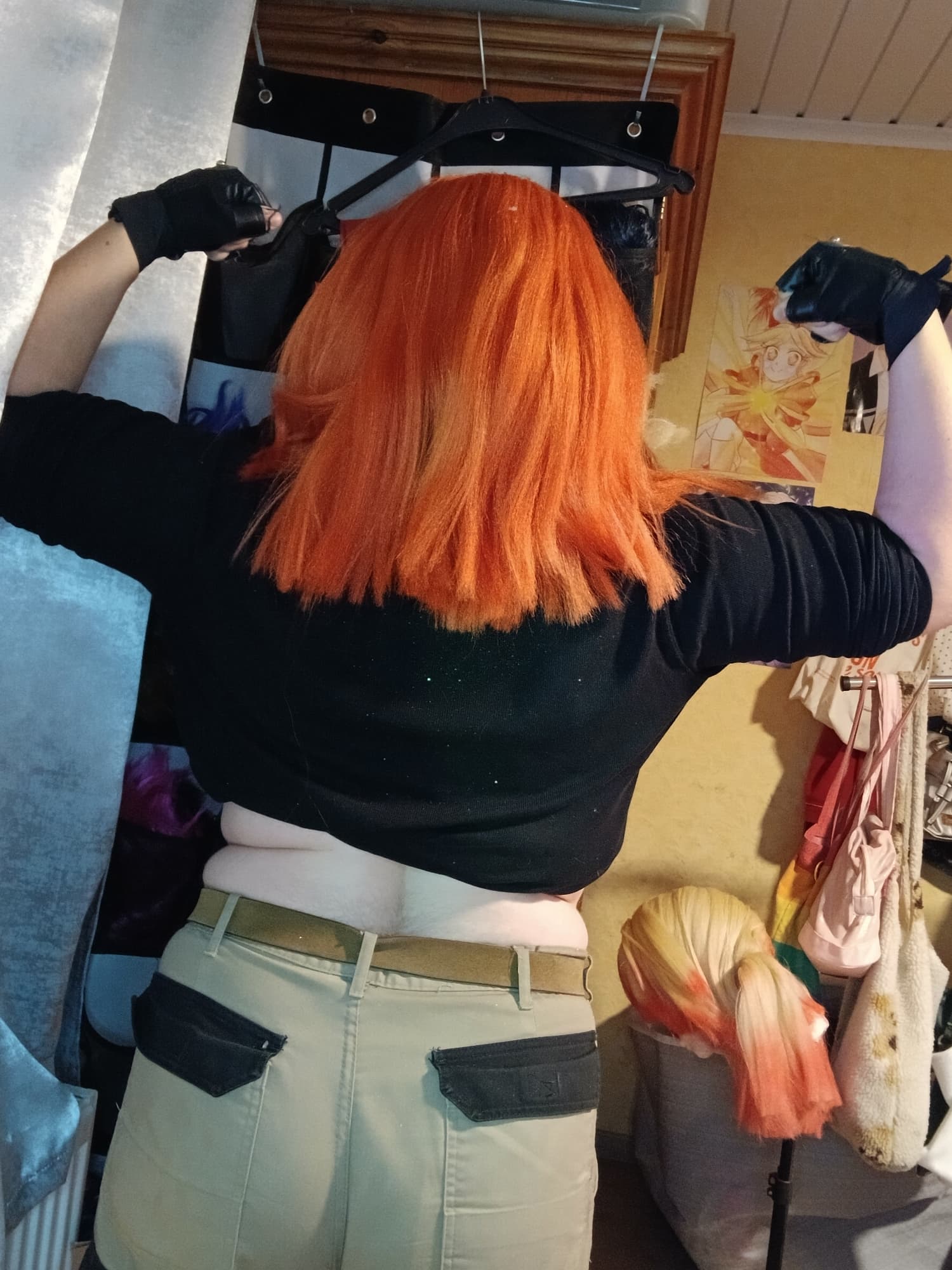 Kim at home - Photo 33