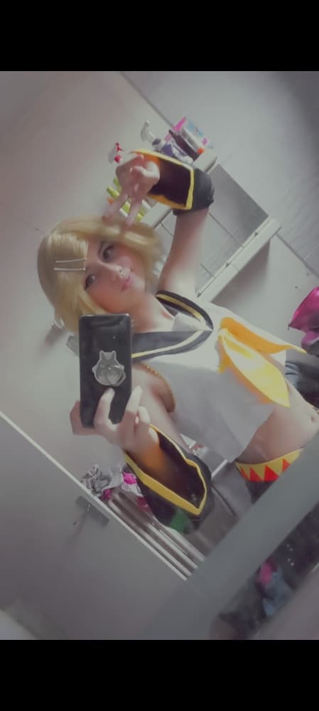 Rin kagamine  - Photo 2