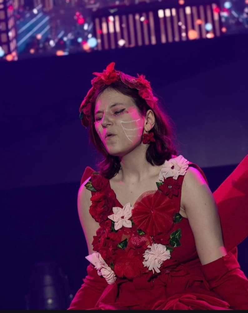 Belle - Mamoru Osoda - Photo 2