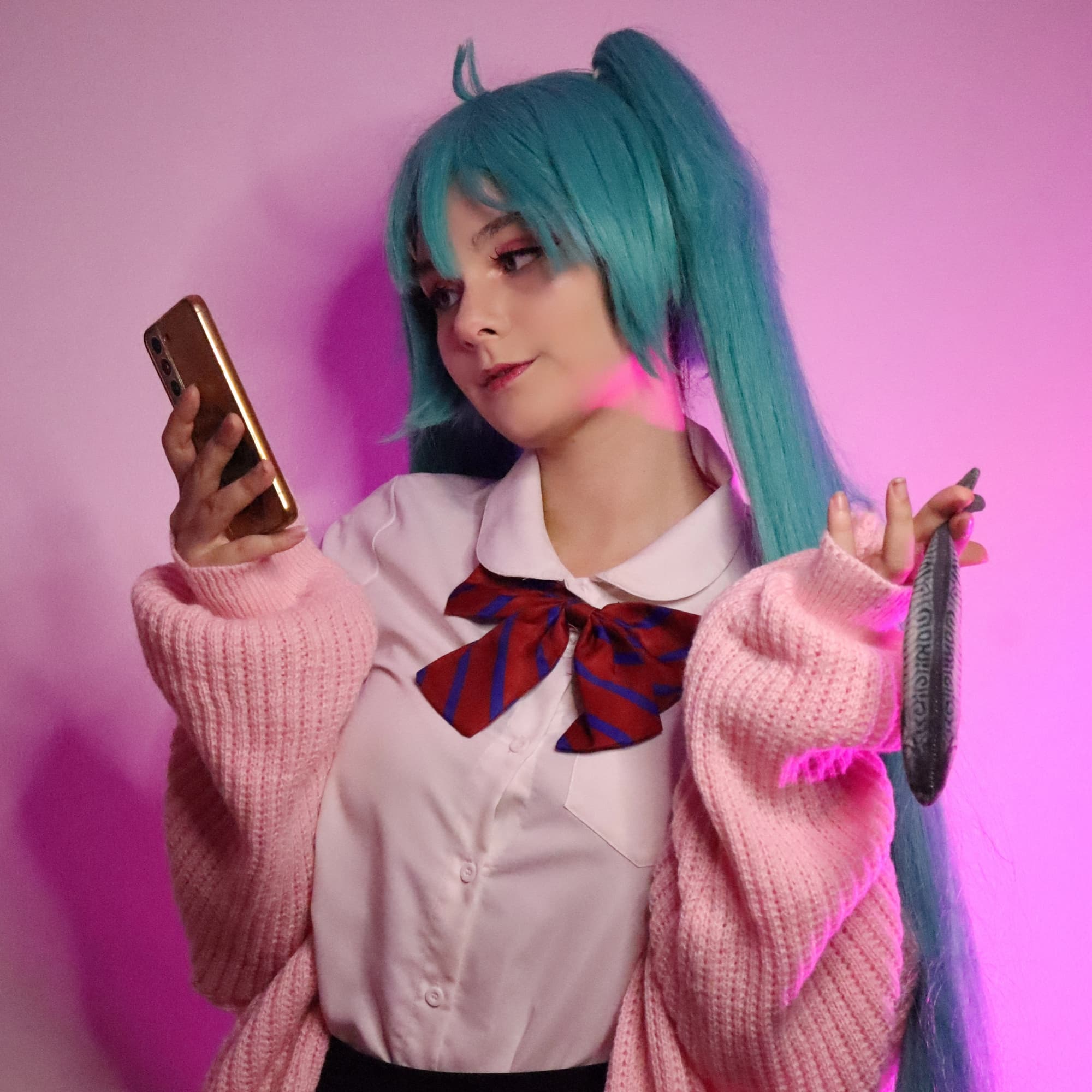 Miku Zako - Vocaloid cosplay photoshoot cover