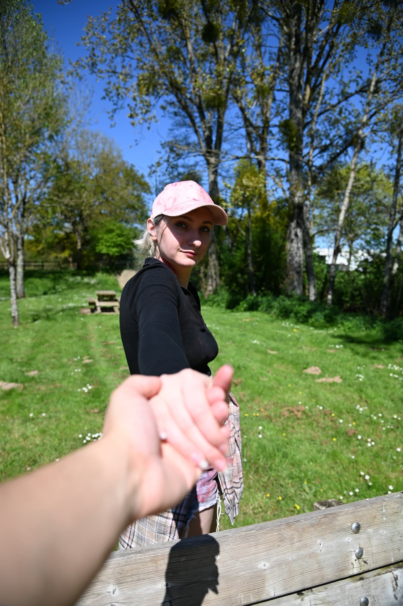 Laura Kearney - Photo 13