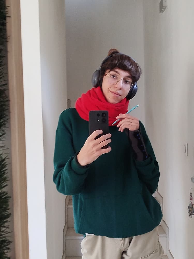 Lo-fi girl 💚 - Photo 3