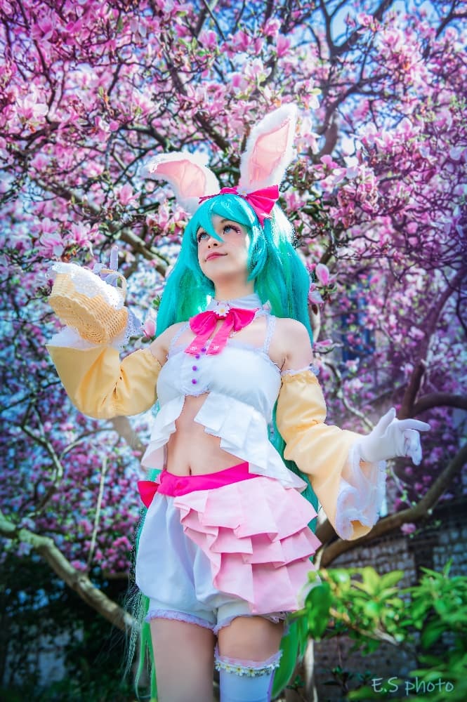 Hatsune Miku - Photo 2