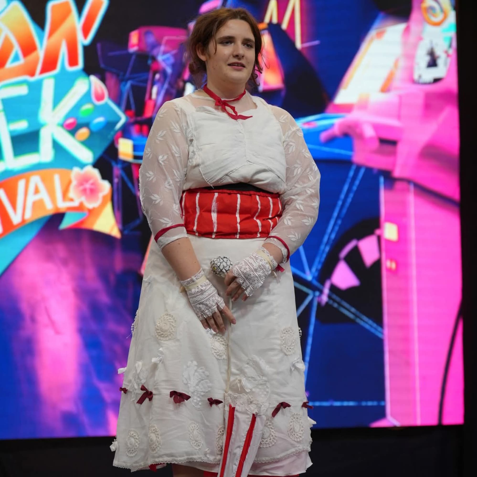 Mary Poppins  - Mary Poppins cosplay photoshoot cover