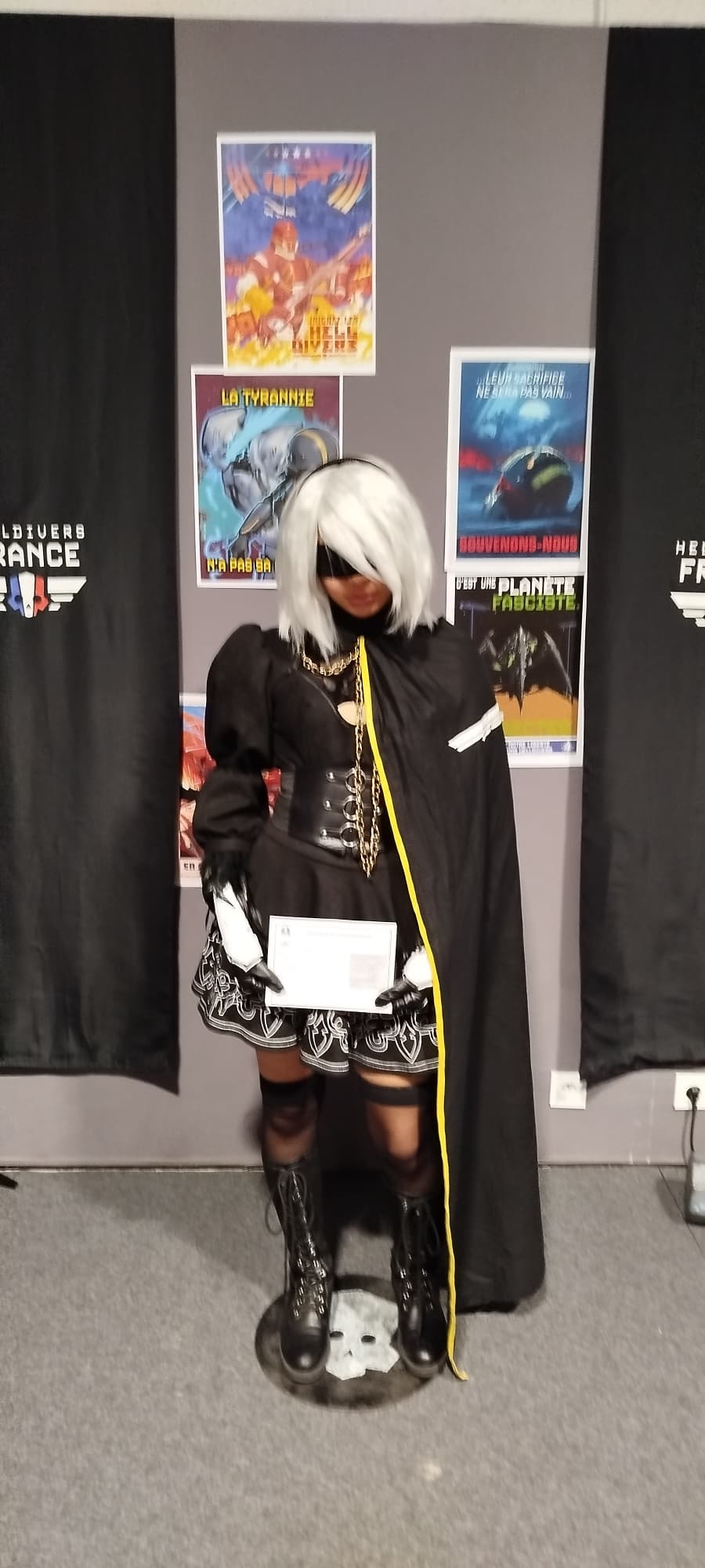 2B - Geek Life - Photo 1
