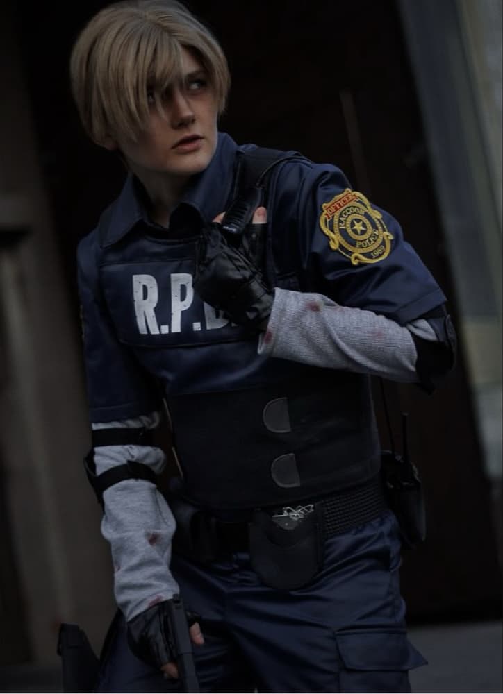 Leon S. Kennedy Re2 - Photo 1