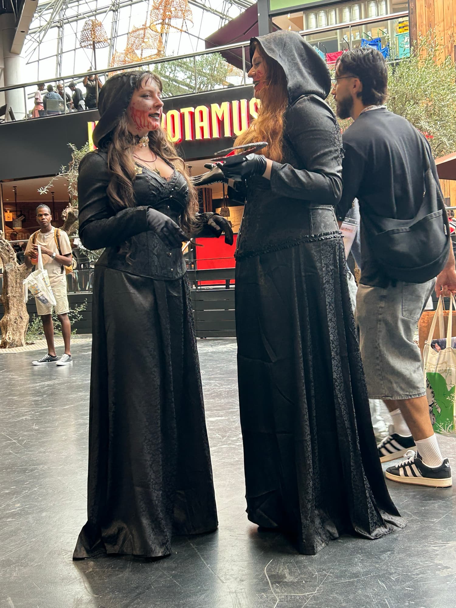 Daniela Dimitrescu 2 - Photo 18