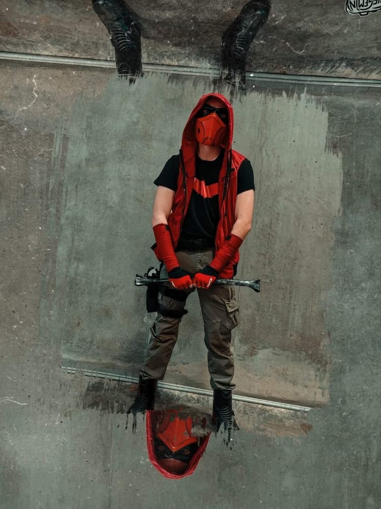 Red hood v1 - Photo 1