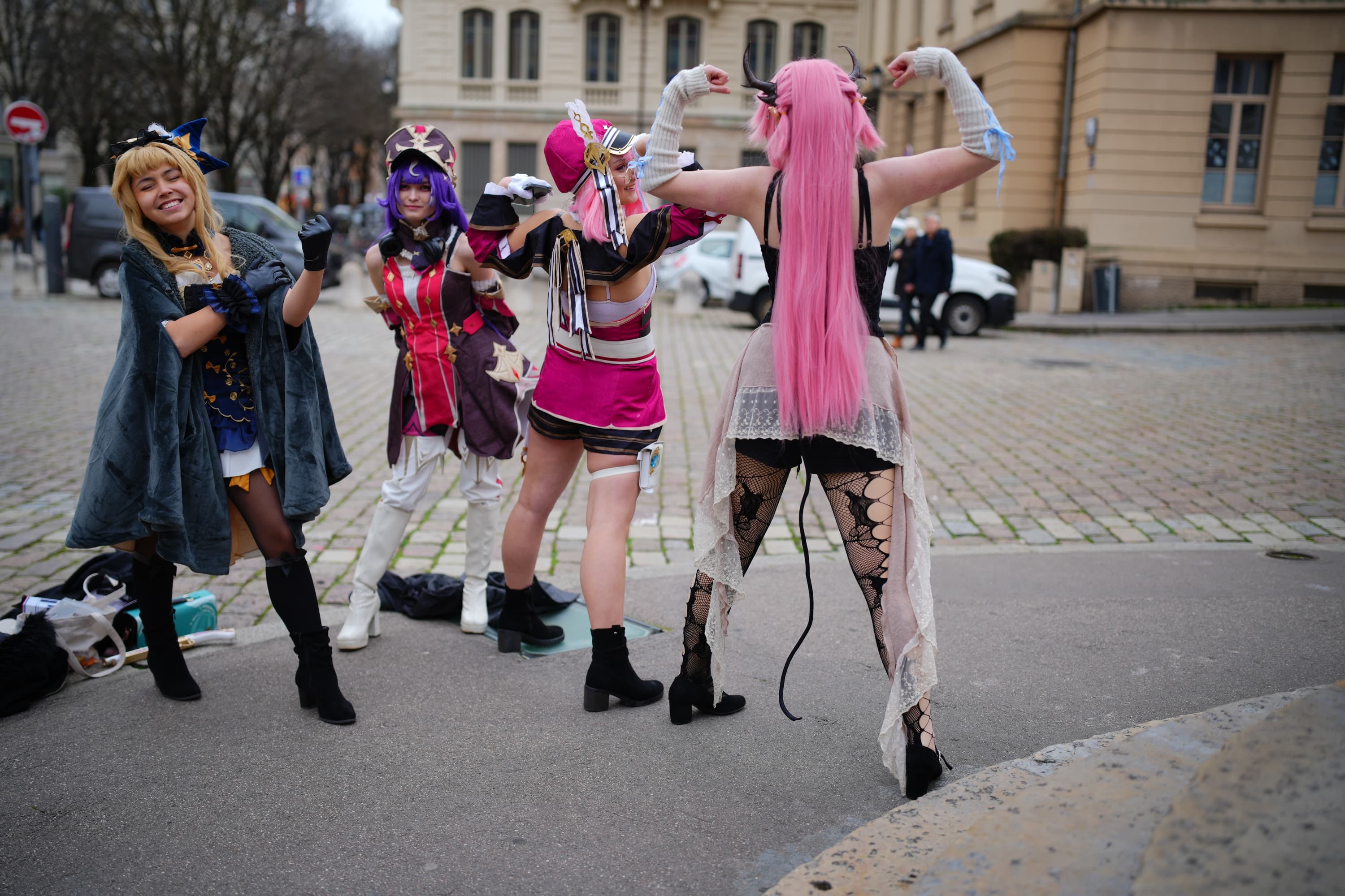 Backstage - Photo 44