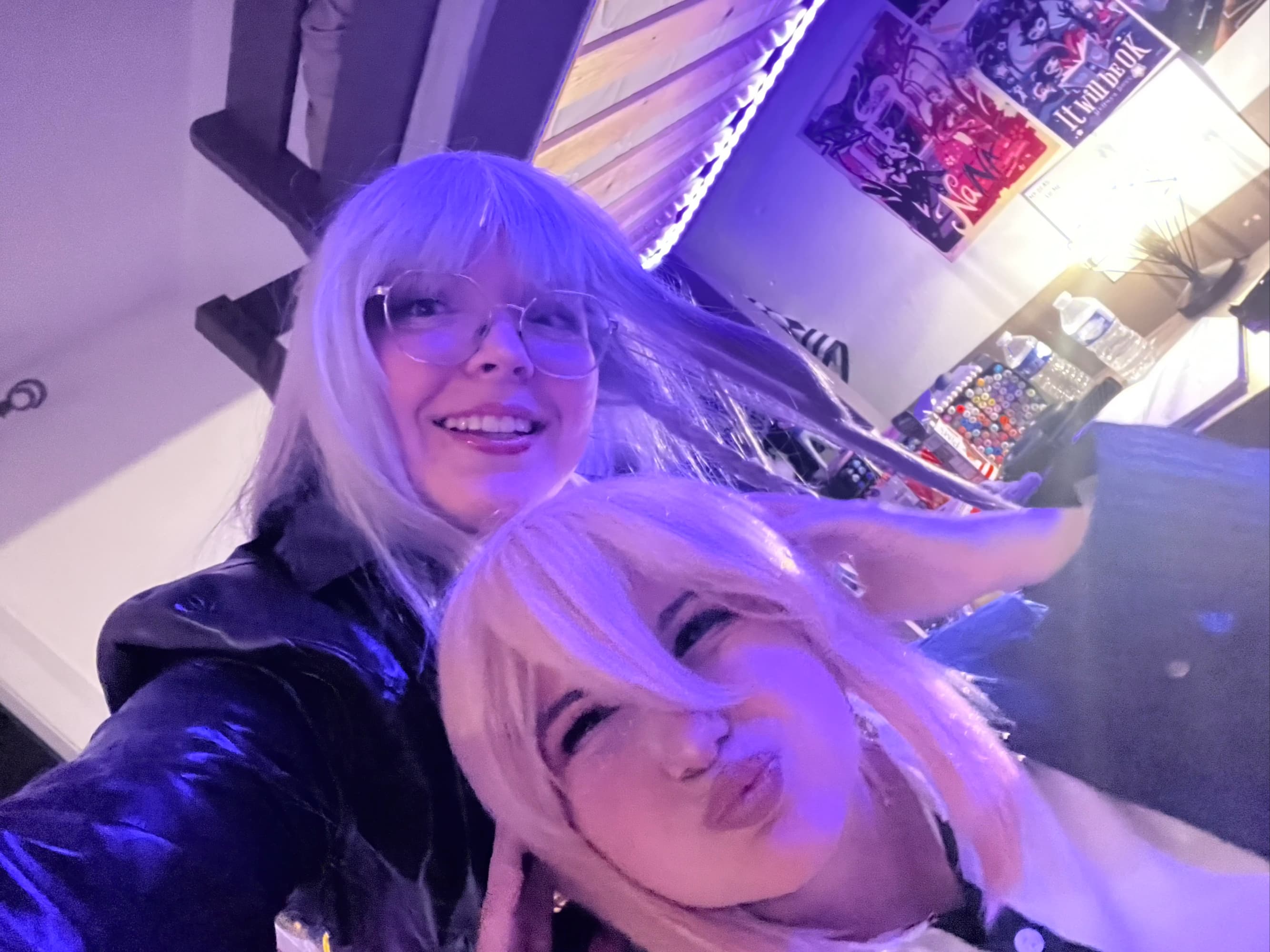 Chiaki & Kyoko - Photo 9