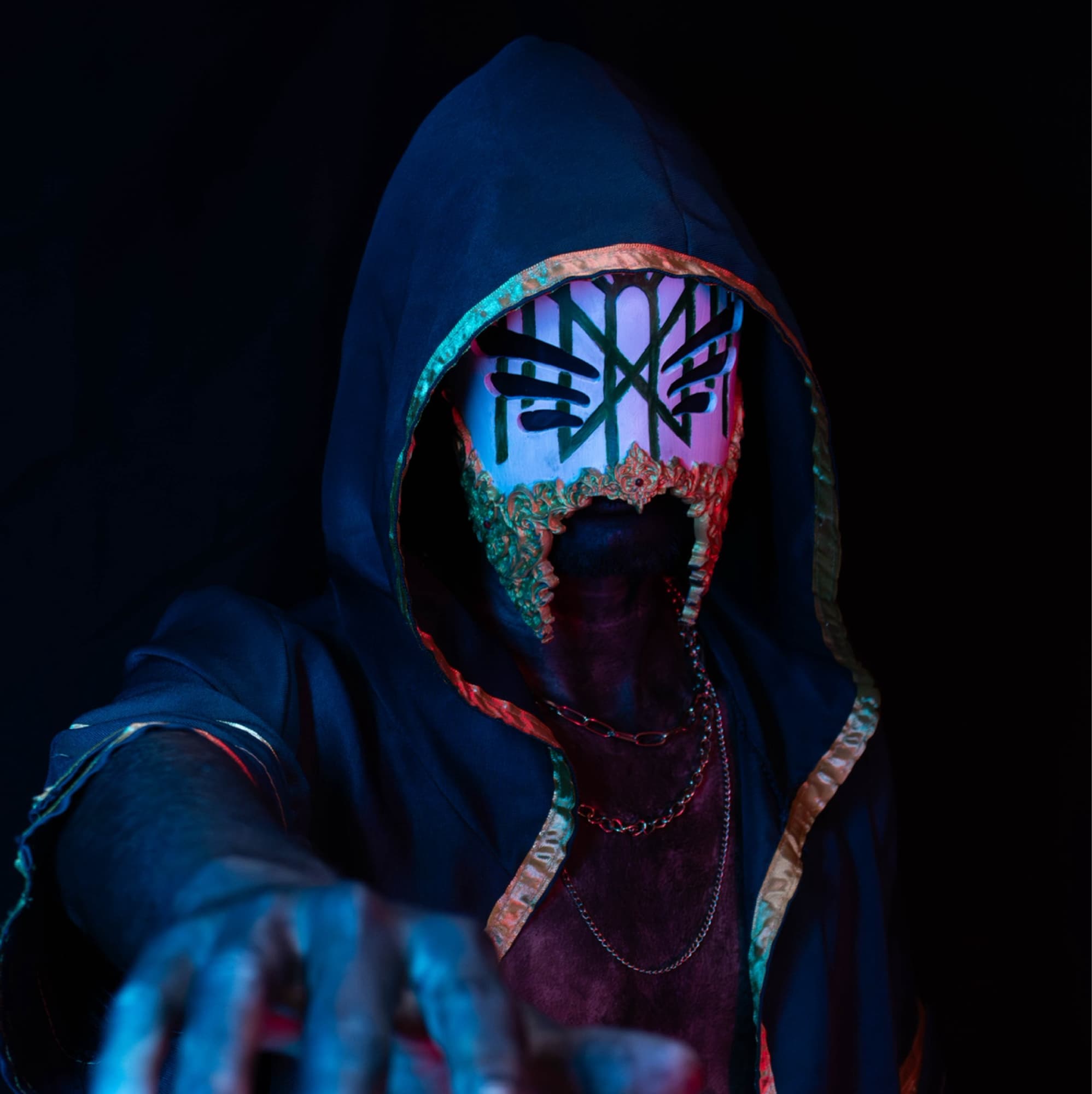 Vessel - Hollow Knight cosplay photoshoot cover