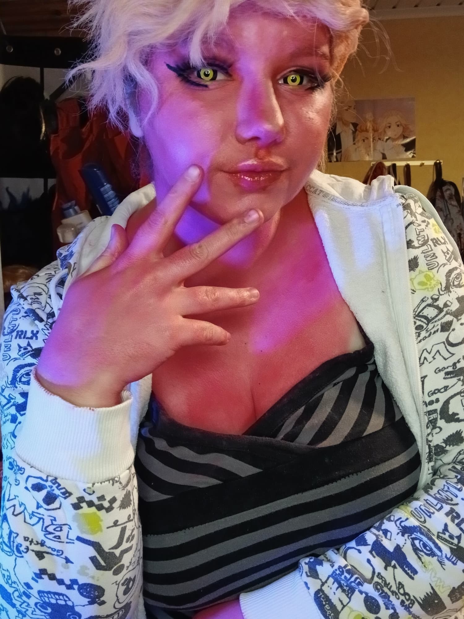 Mina ashido casual - Photo 13