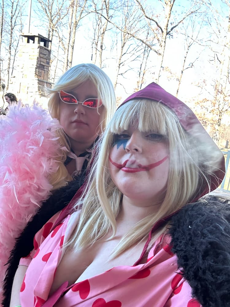 Cora & Doffy - Photo 3