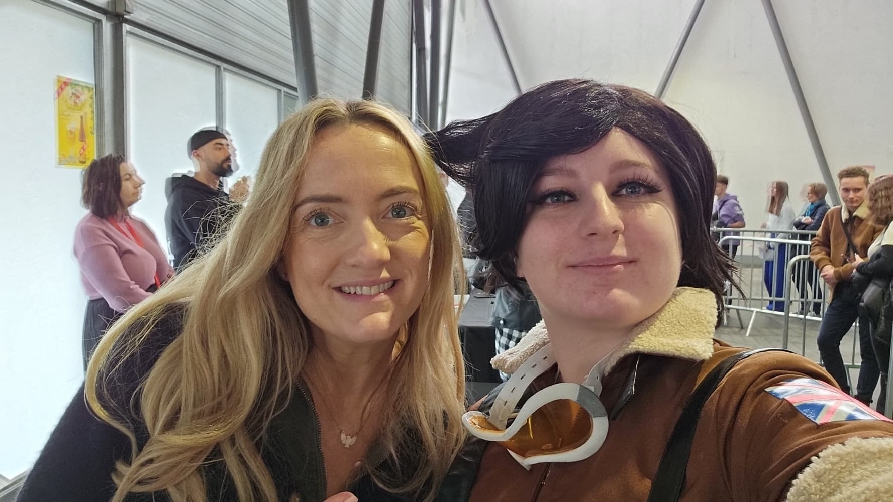 Tracer (Overwatch) - Photo 9