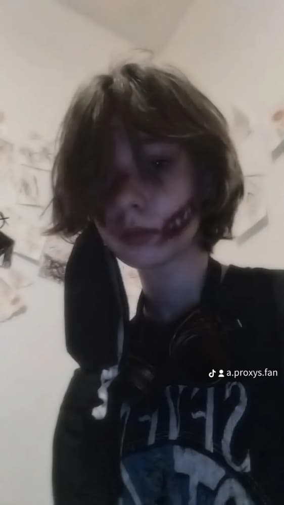 Ticci Toby - Photo 6