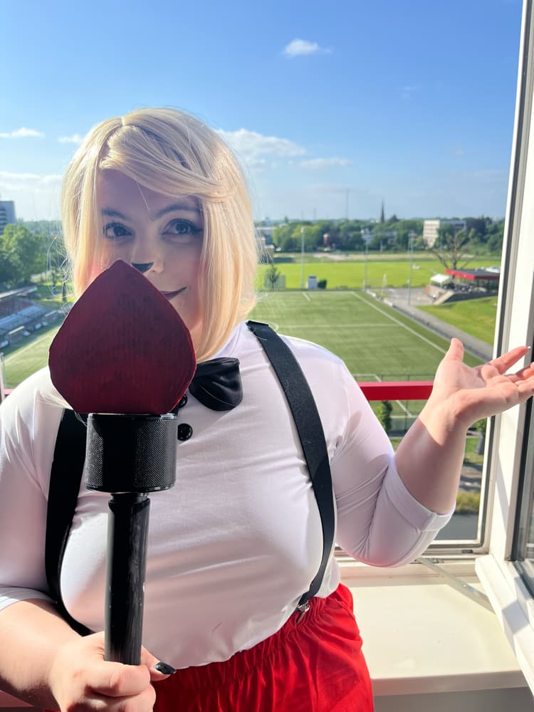 Charlie Morningstar - Photo 8