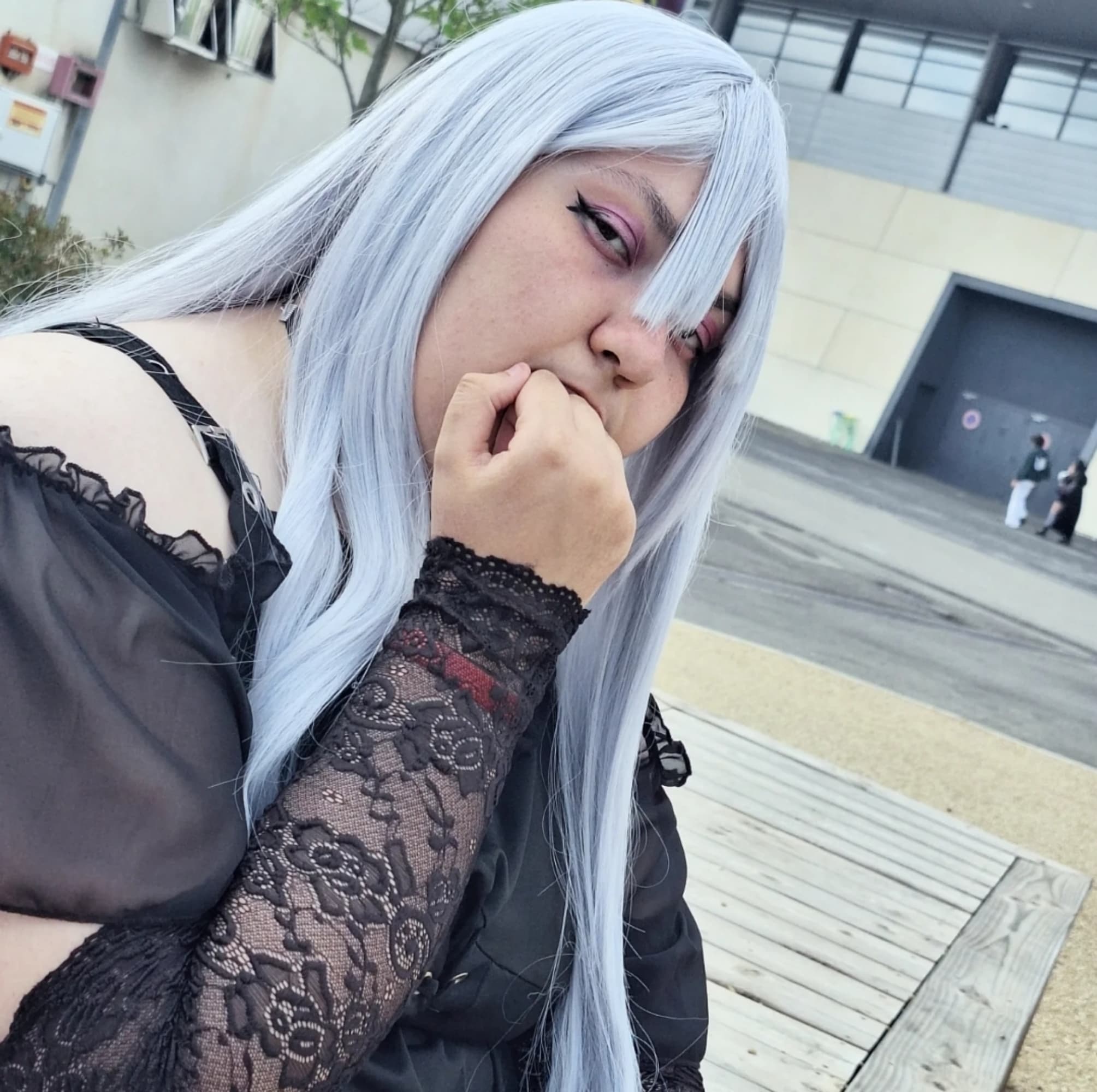 Kanade Yoisaki  - Photo 5