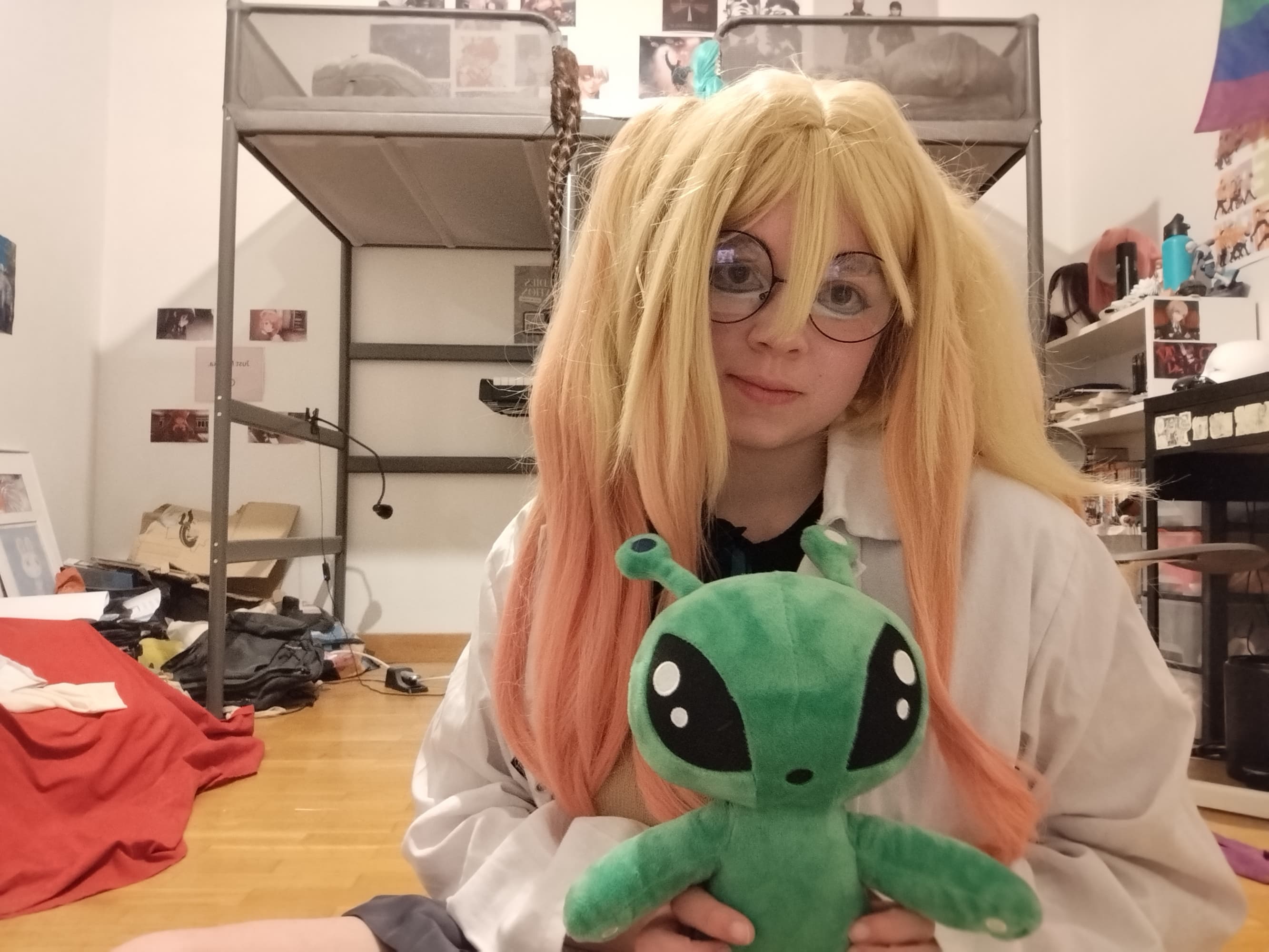 Saki scientist 🤓🩷 - Photo 13