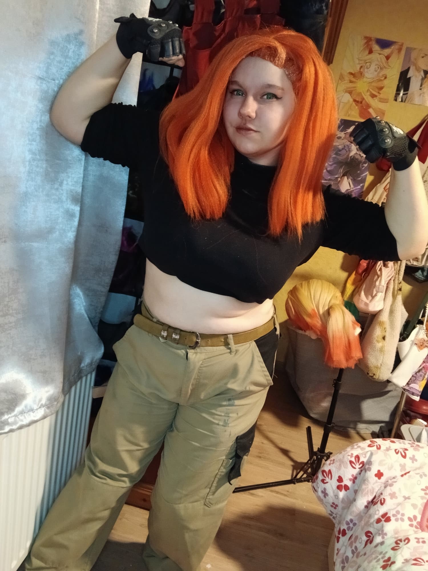 Kim at home - Photo 34