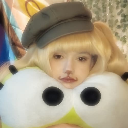 Pompompurin  - Sanrio cosplay photoshoot cover
