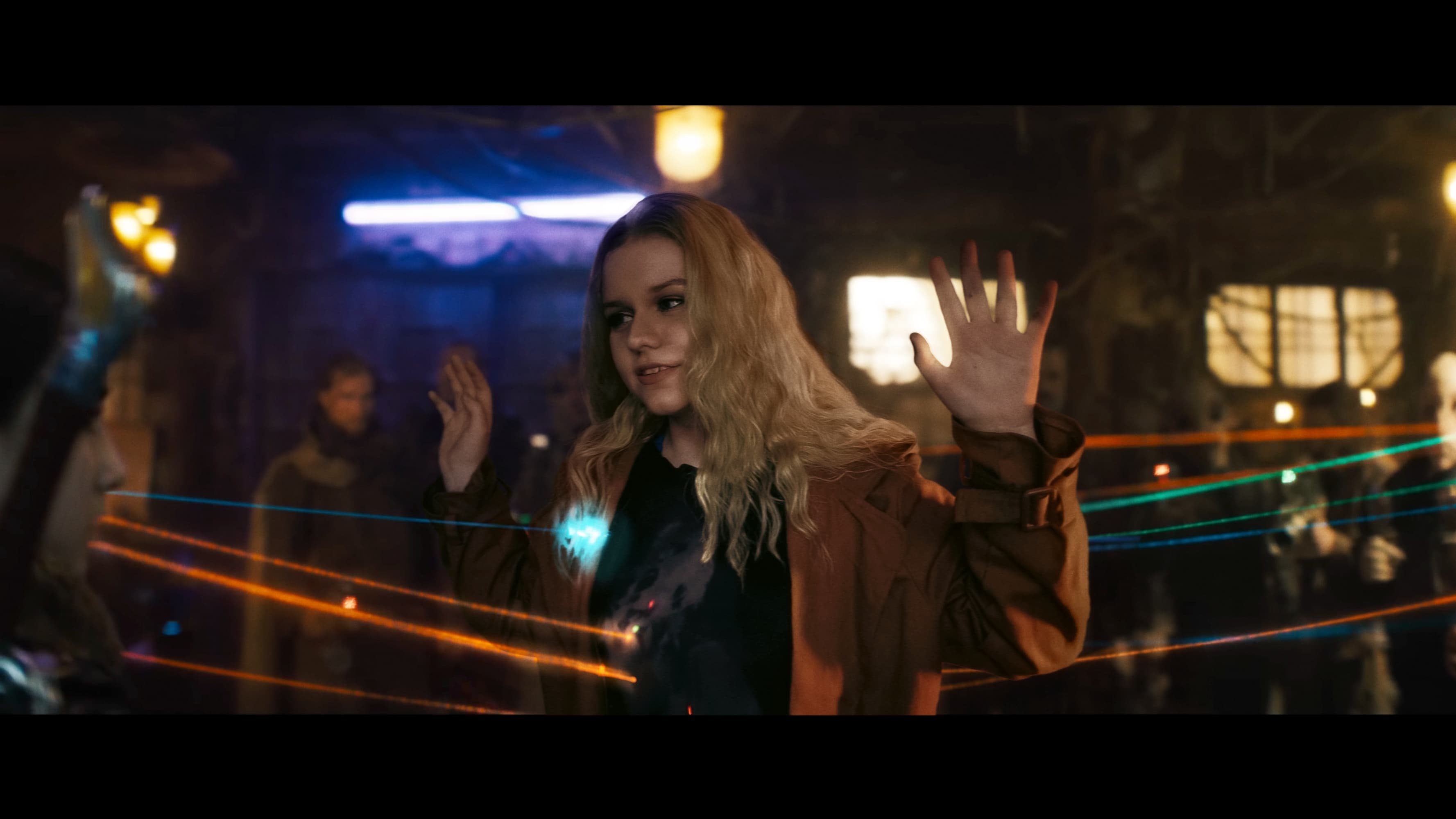 Supergirl collab - Photo 2