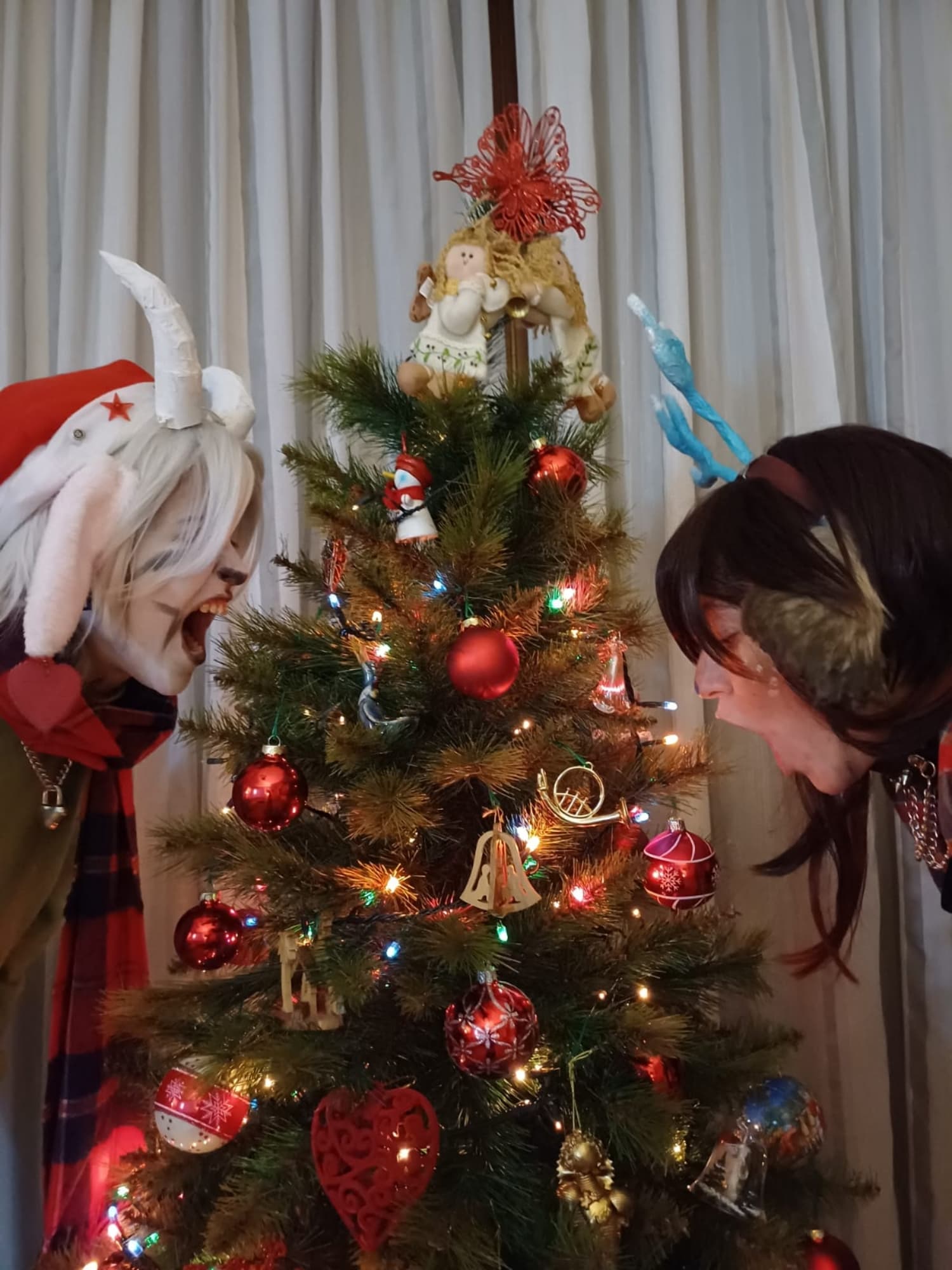 Dess and Azzy - Photo 5