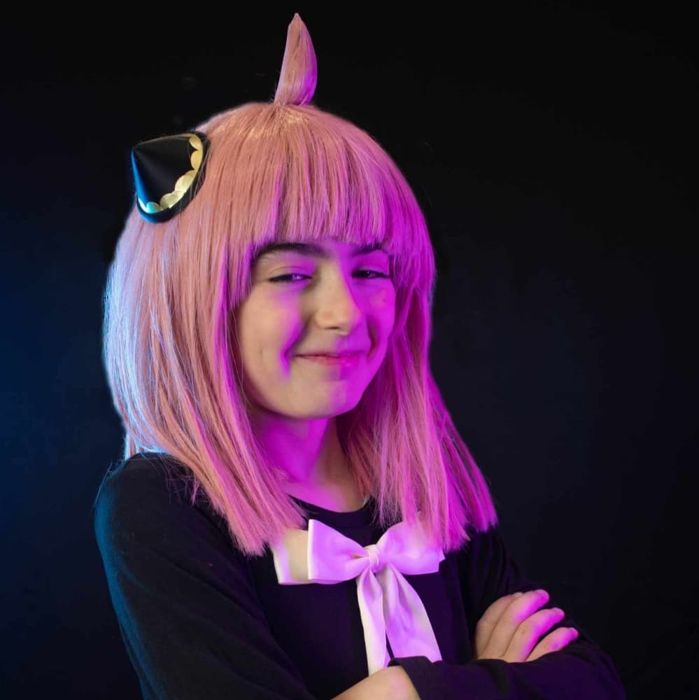 Ania - Spy x Family cosplay photoshoot cover