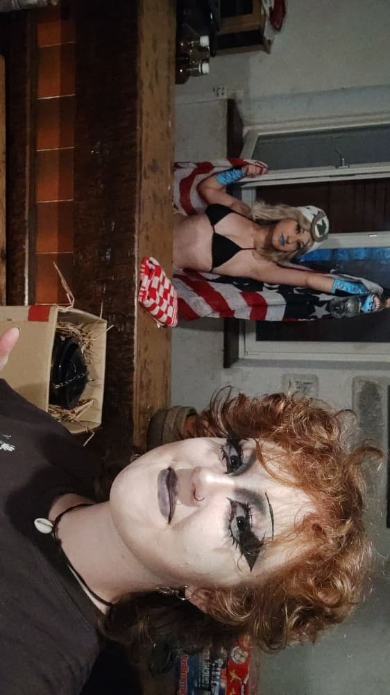 Johnny Girl Version - Photo 3