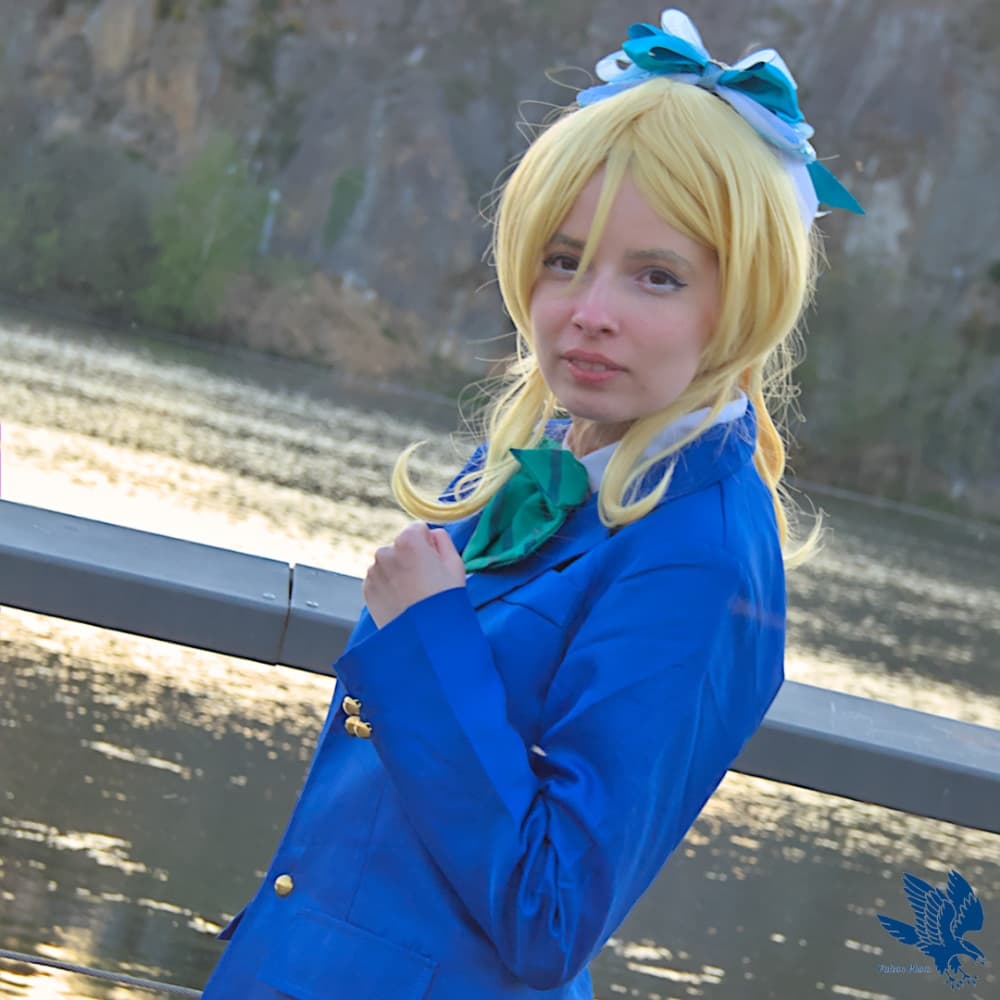 Eli Ayase - Photo 13